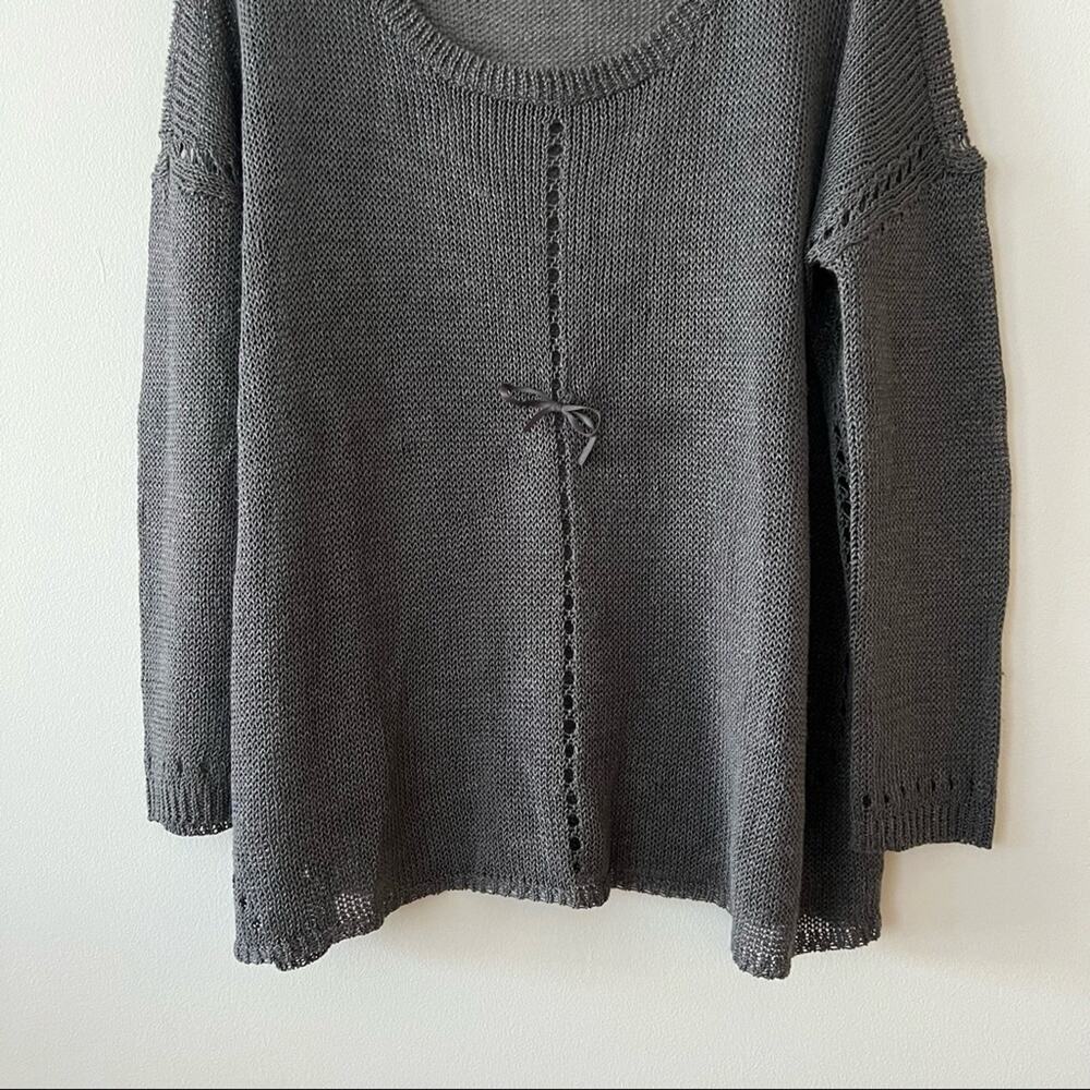 Elizabeth & James Grey Linen Blend Sweater - Picture 2 of 7